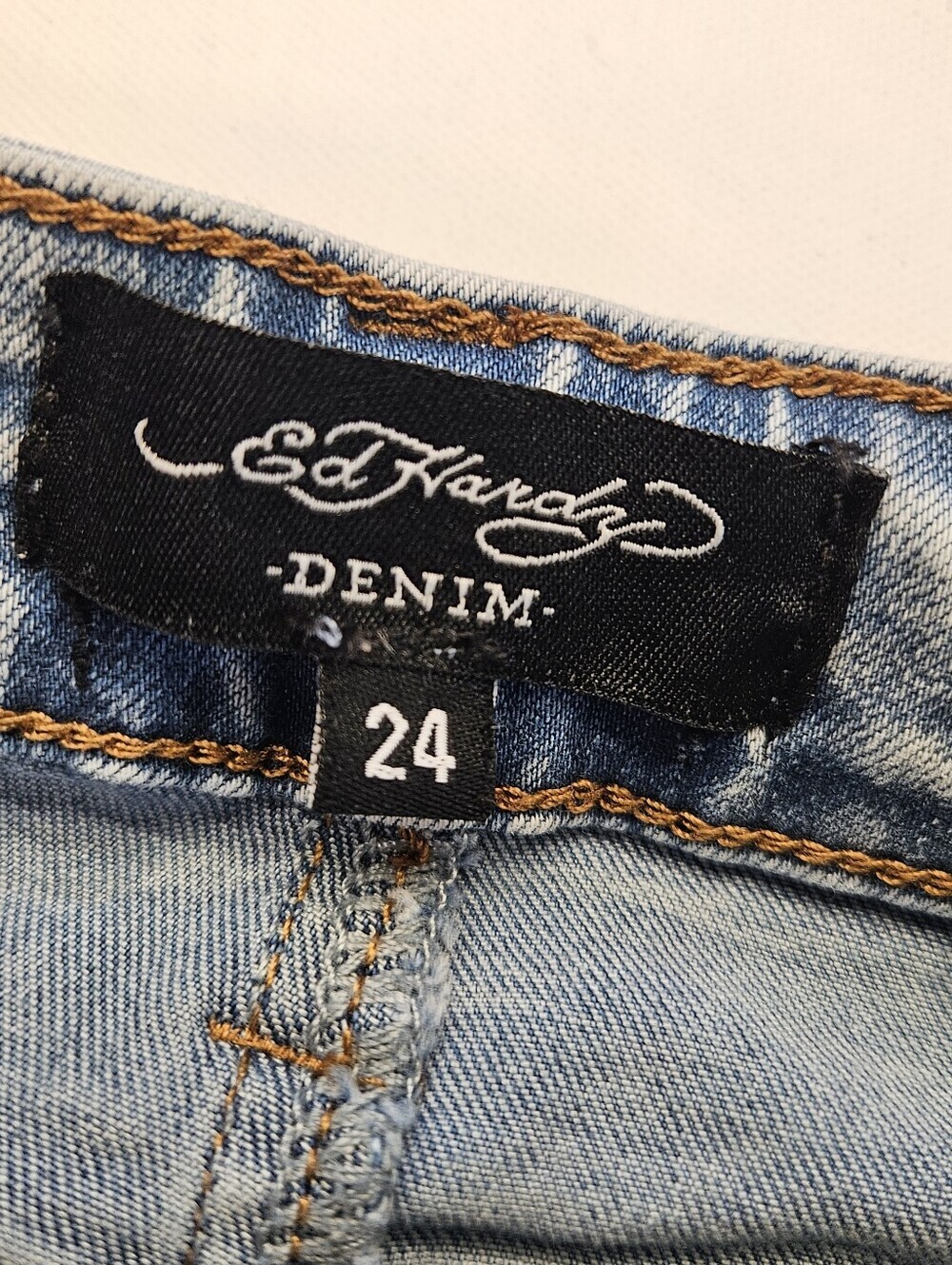 Ed Hardy Tiger Graphic Wide Leg Jeans Light Wash Blue Y2K Tattoo Size 24 - Picture 2 of 11